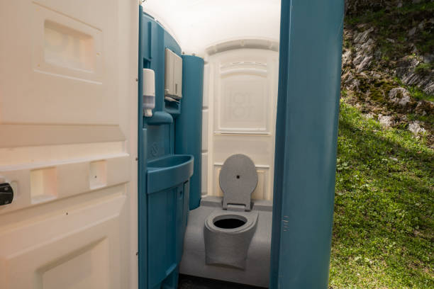 Portable bathroom rental in Riverton, WY